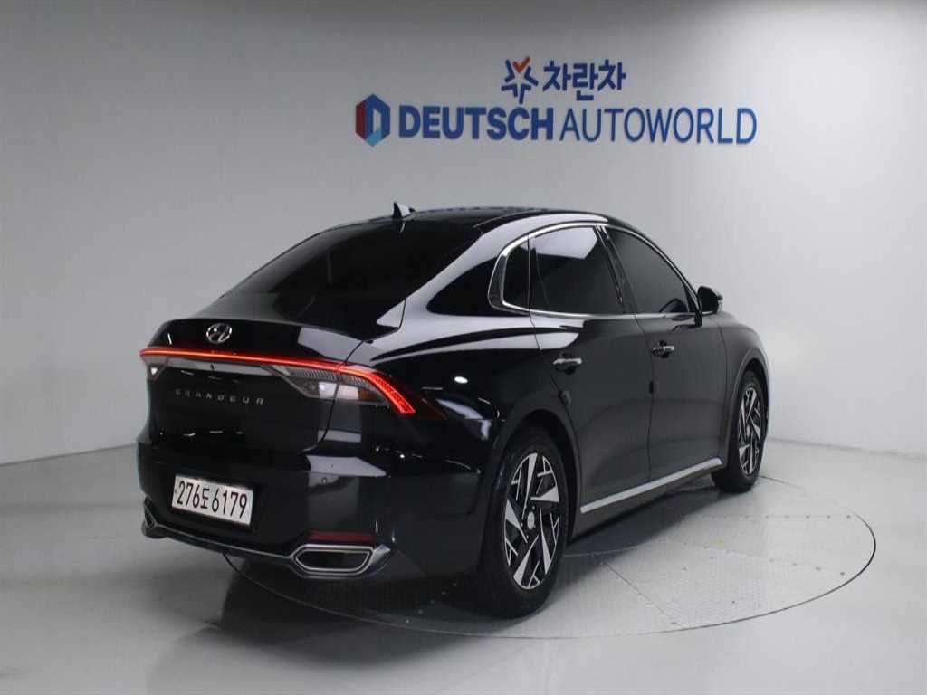 HYUNDAI Grandeur - Vista 2