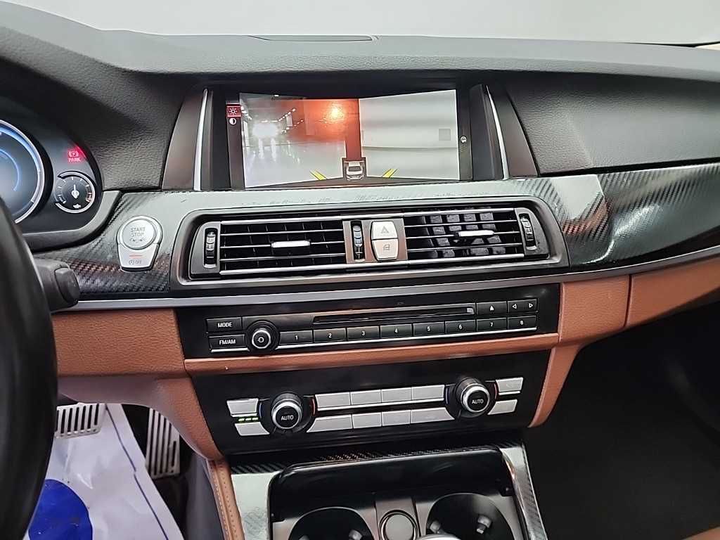 BMW 5 Series - Vista 10