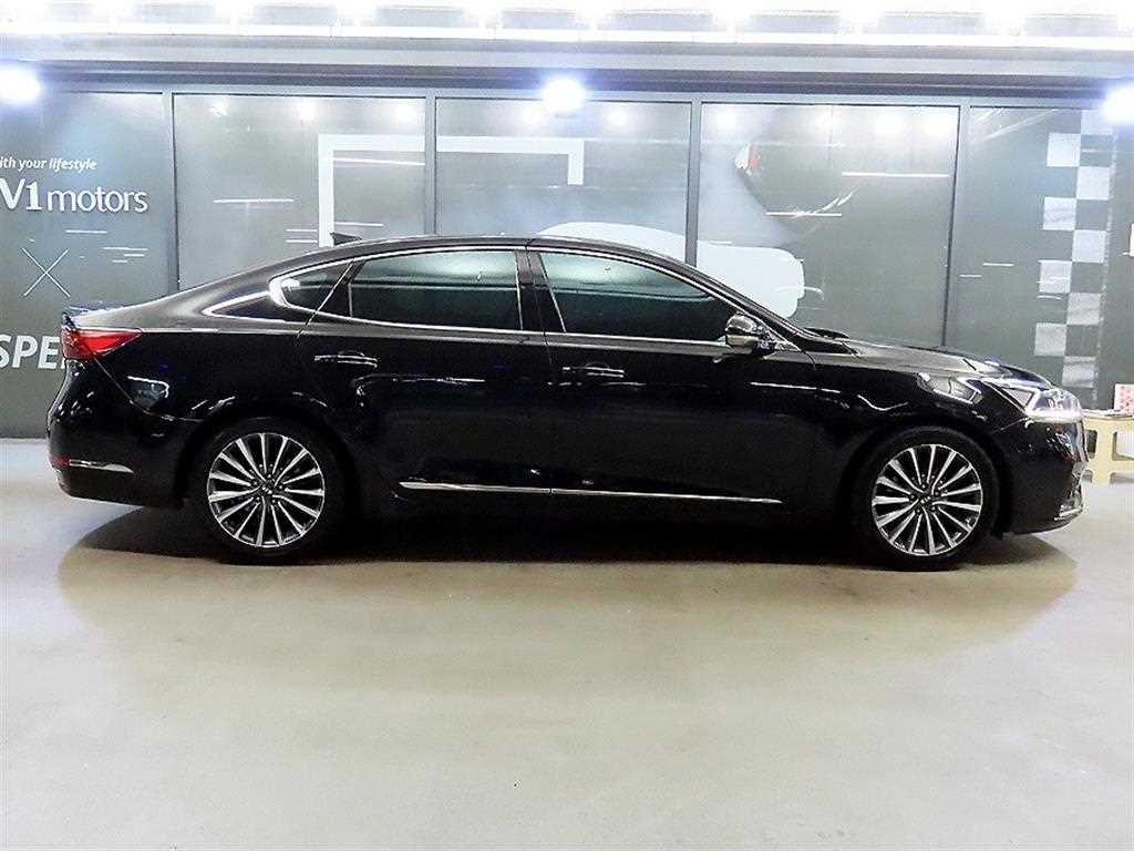KIA K7 - Vista 3