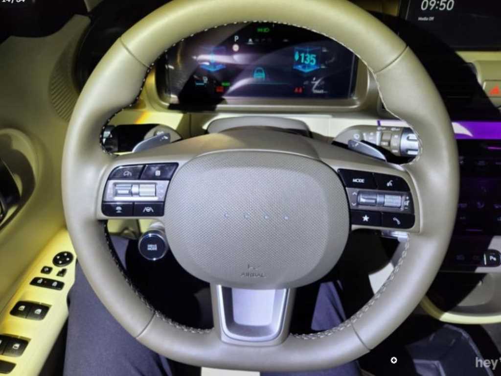 HYUNDAI Casper - Vista 12