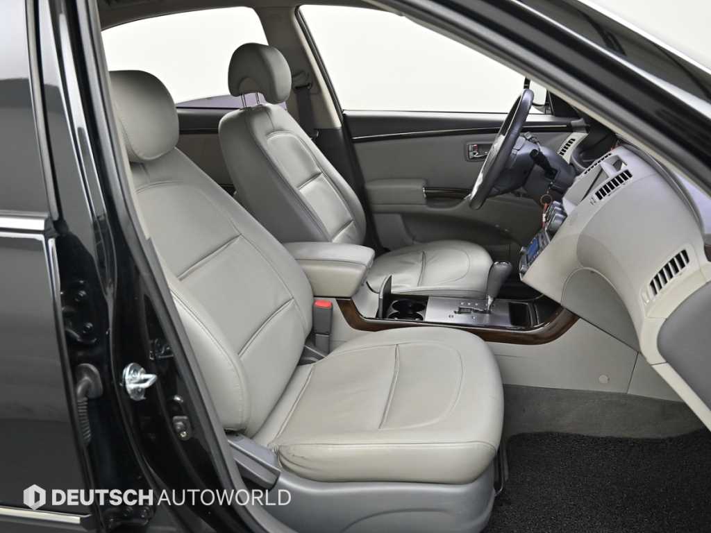 HYUNDAI Grandeur - Vista 10