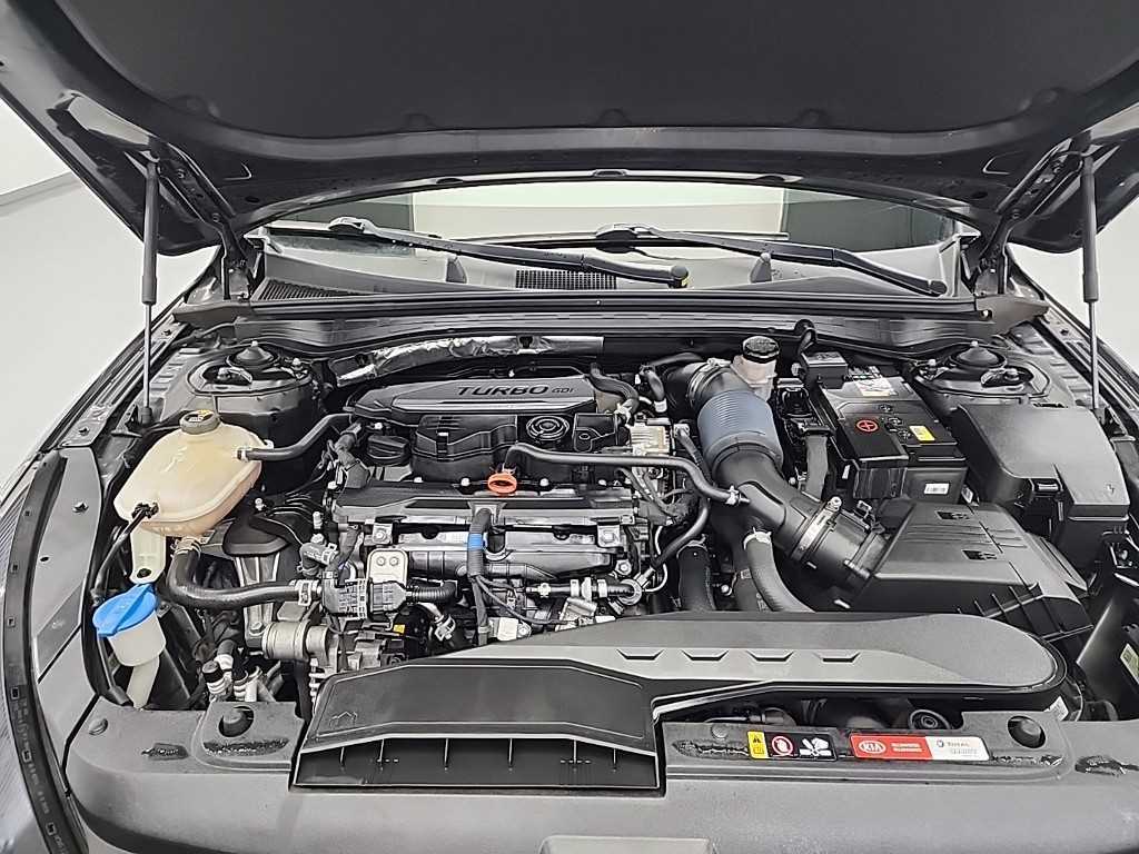 KIA K5 - Vista 5