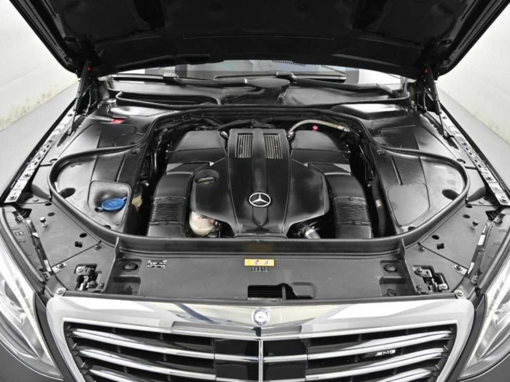 Mercedes Benz S Class - Vista 6