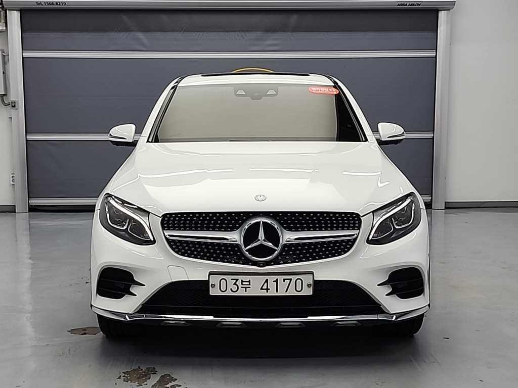 Mercedes Benz GLC Class - Vista 2
