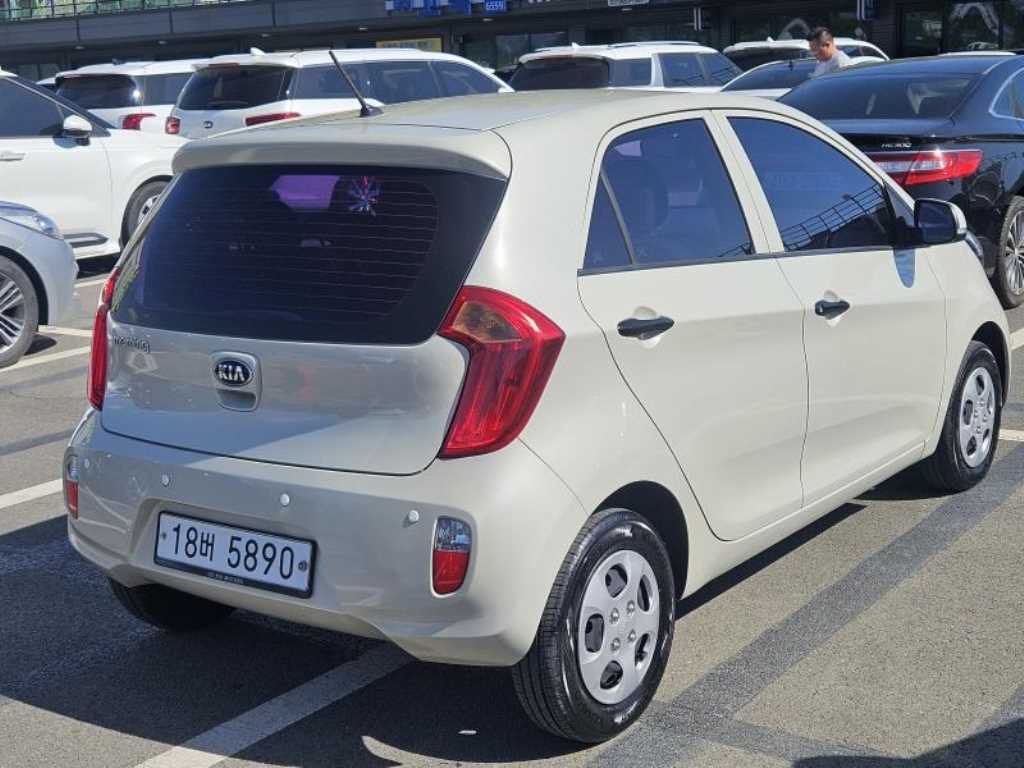 KIA Morning - Vista 6
