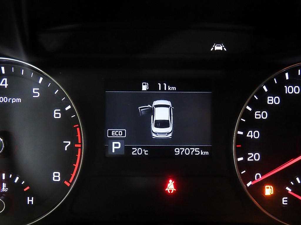 KIA K3 - Vista 9