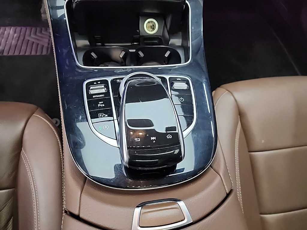 Mercedes Benz E class 2018 Negro - Importación desde Corea - HF Imports Iquique - Foto 17