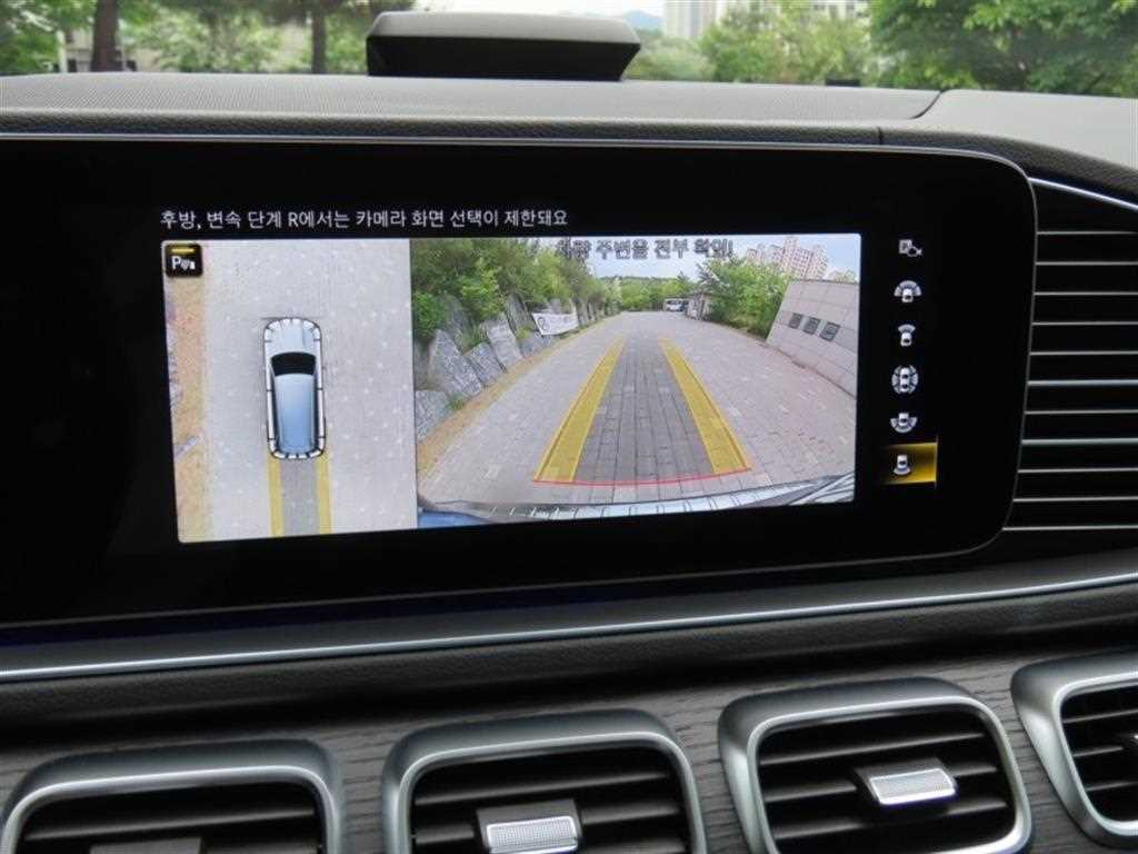 Mercedes Benz GLS Class - Vista 9