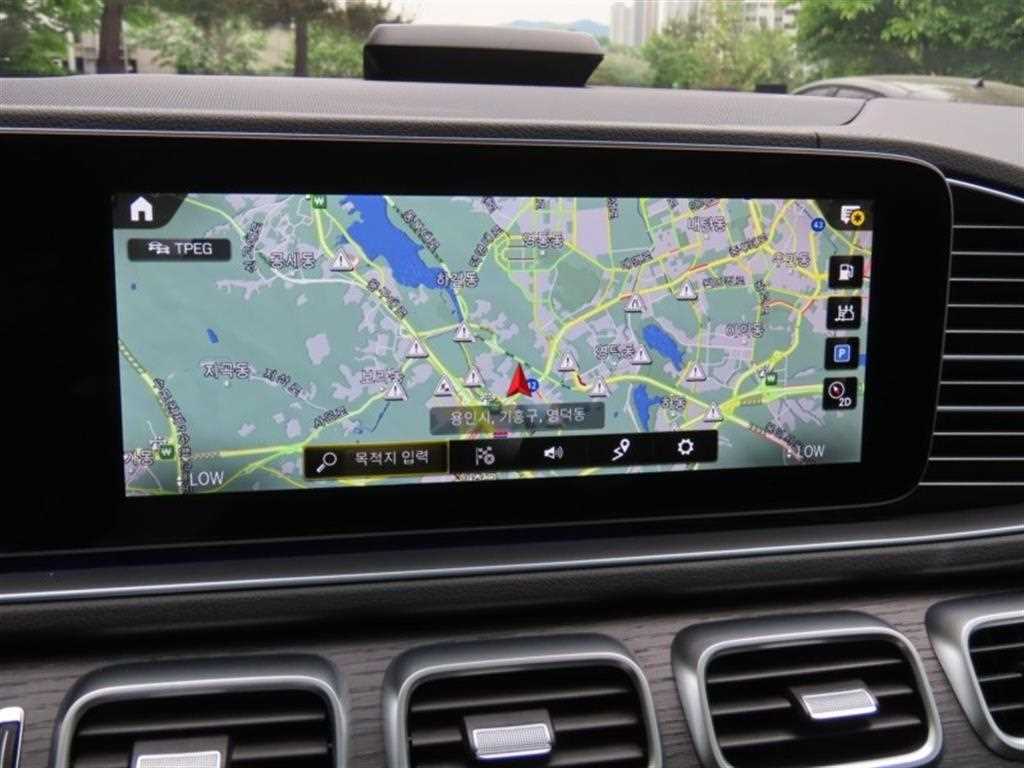 Mercedes Benz GLS Class - Vista 8