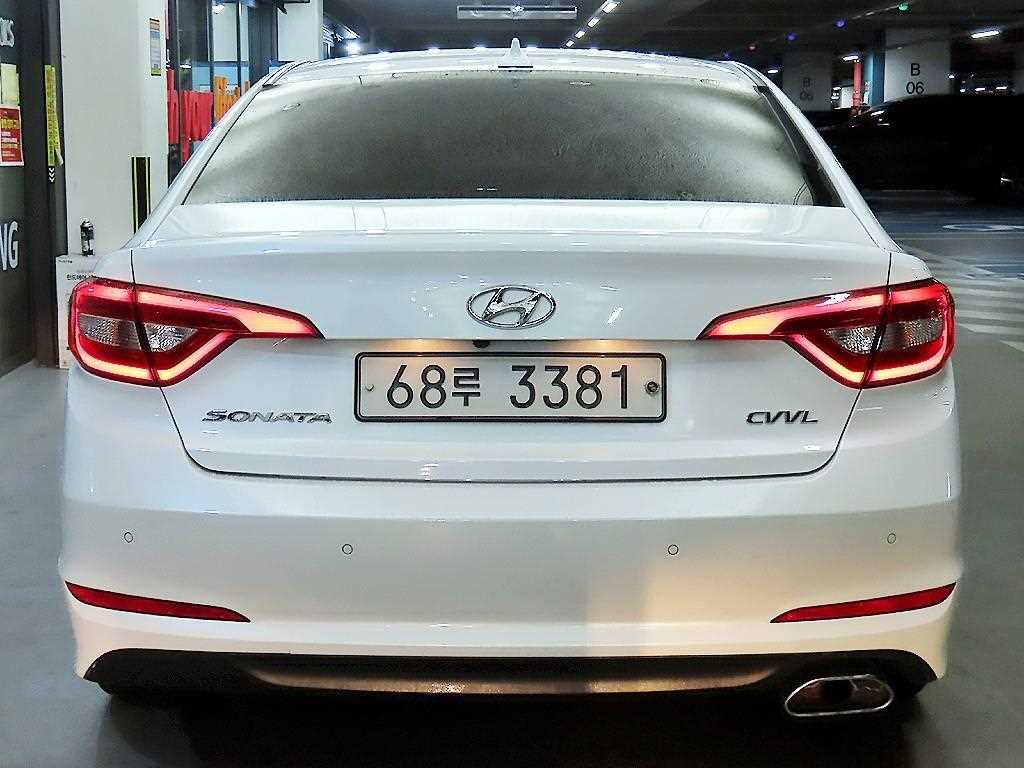 HYUNDAI Sonata - Vista 5
