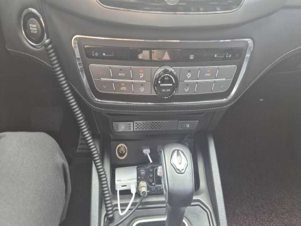 Ssangyong Rexton - Vista 10