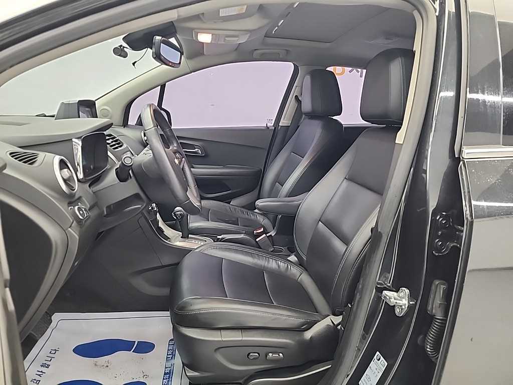 Chevrolet Trax - Vista 11