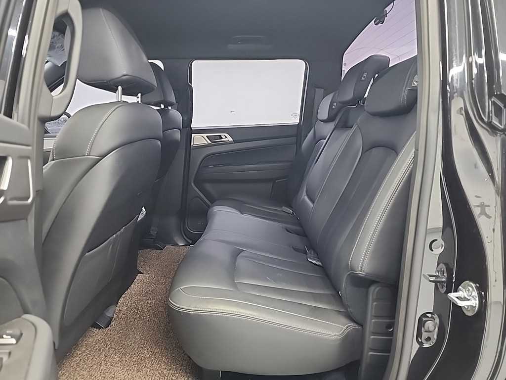 Ssangyong Rexton - Vista 12