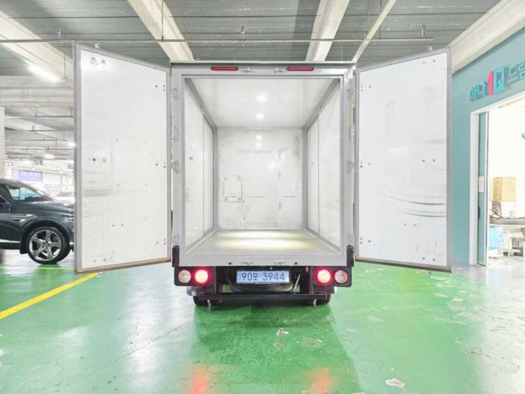 Small Truck Normal Box(High Deck) - Vista 10