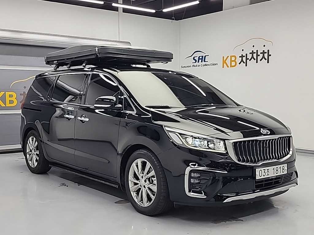 KIA Carnival - Vista 4