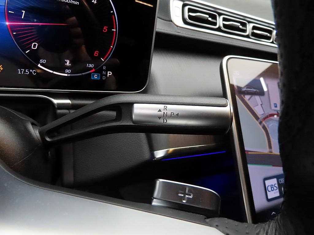 Mercedes Benz S Class - Vista 10