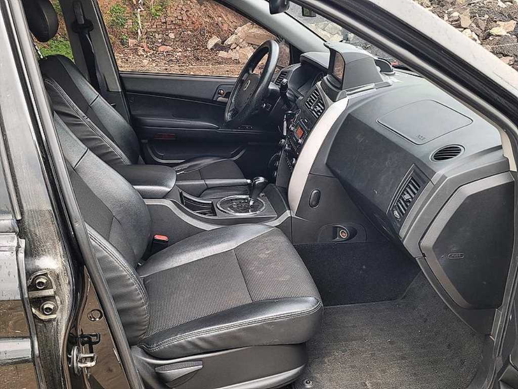 Ssangyong Korando - Vista 11