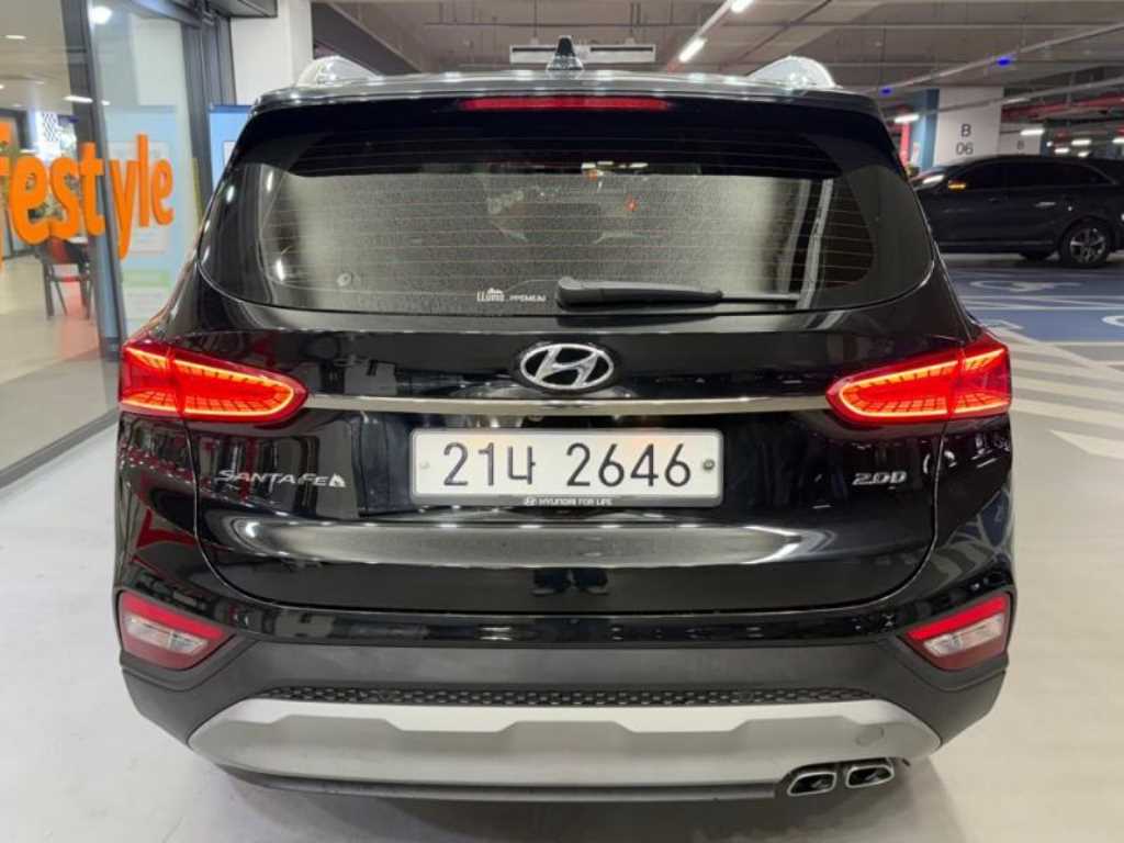 HYUNDAI Santa Fe - Vista 5