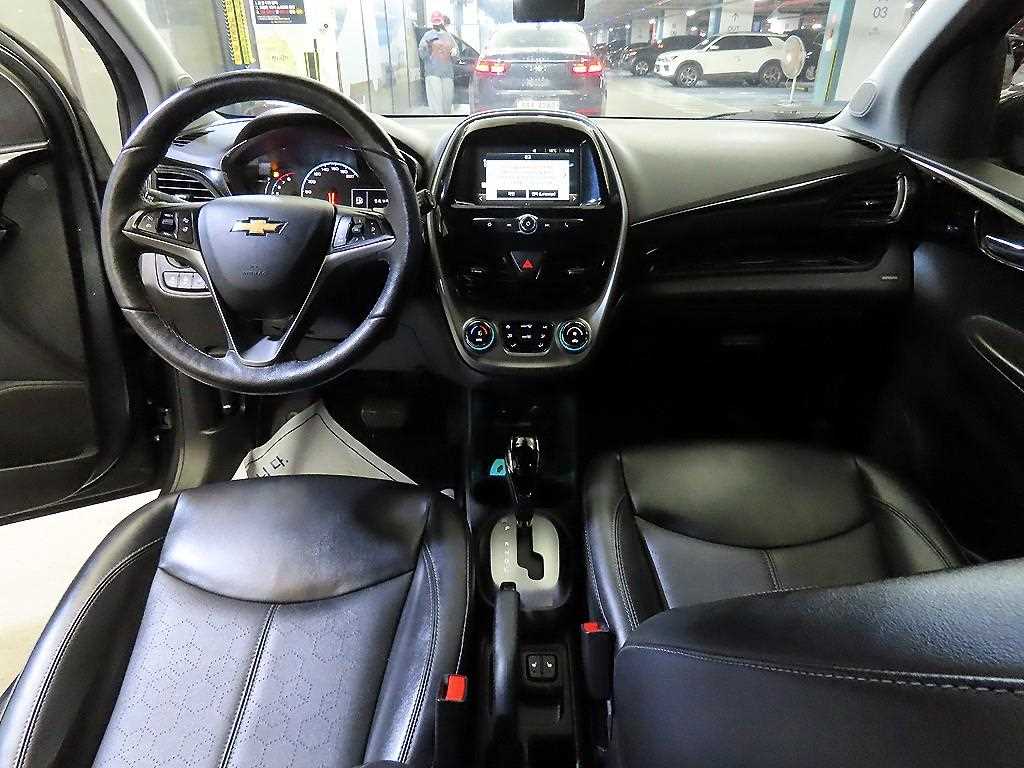Chevrolet Spark - Vista 10