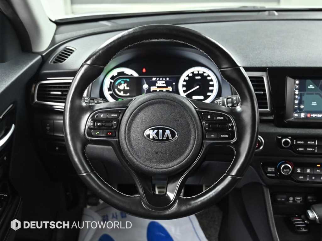KIA Niro 2018 Plateado - Importación desde Corea - HF Imports Iquique - Foto 13