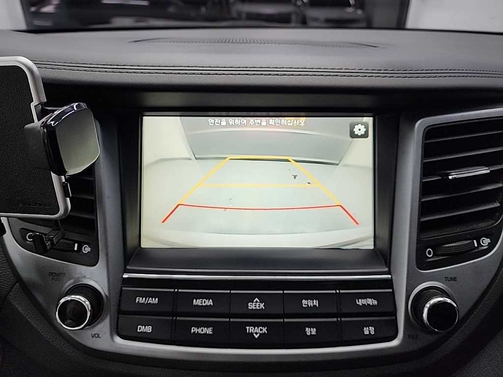HYUNDAI Tucson 2016 Blanco - Importación desde Corea - HF Imports Iquique - Foto 15