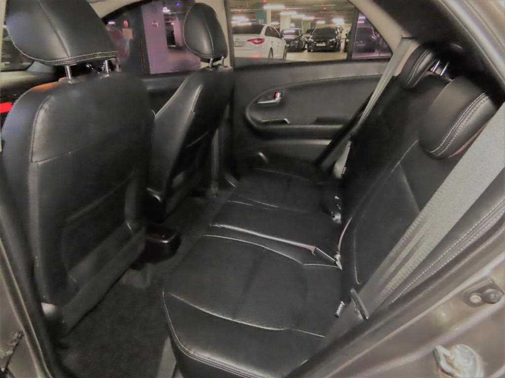KIA Morning - Vista 9