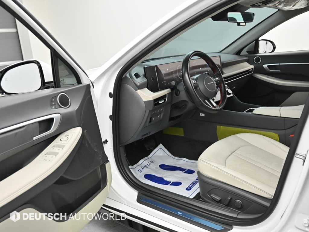 HYUNDAI Sonata - Vista 11