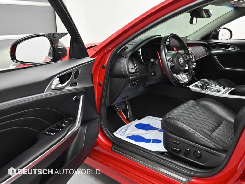 KIA Stinger - Vista 11