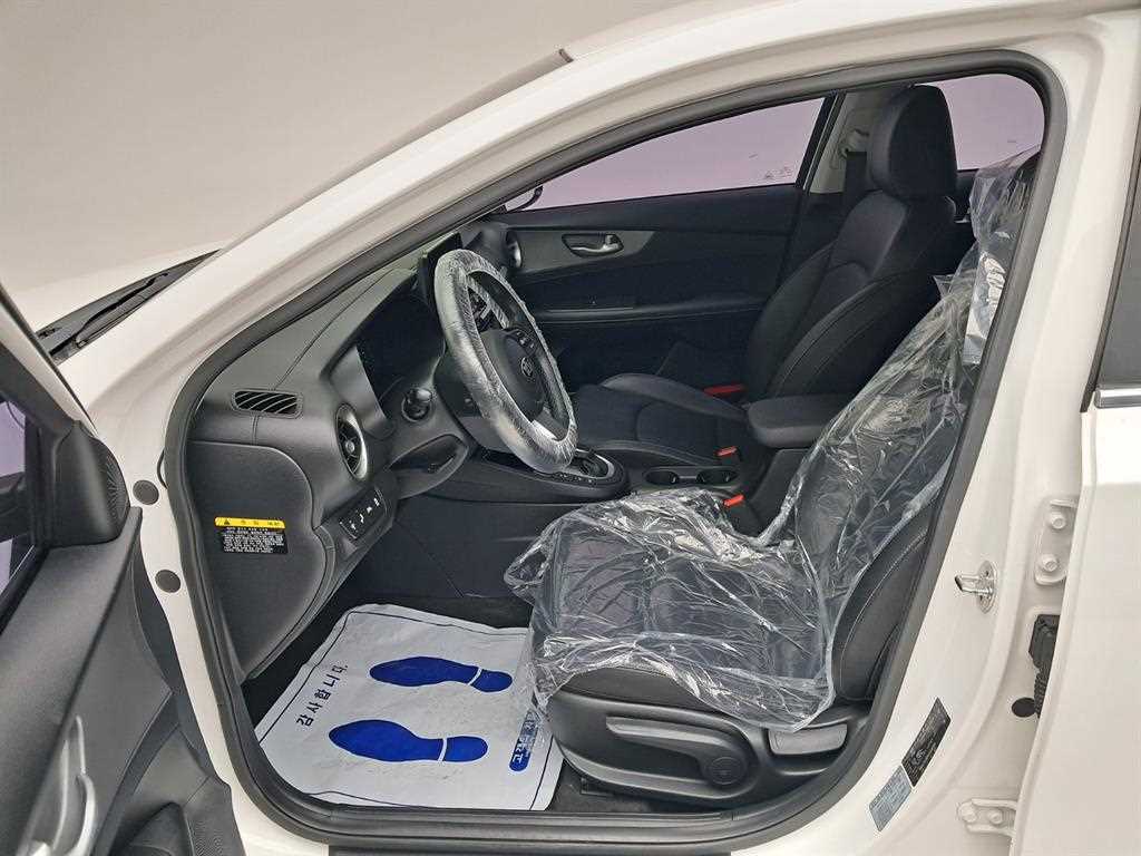 KIA K3 - Vista 11