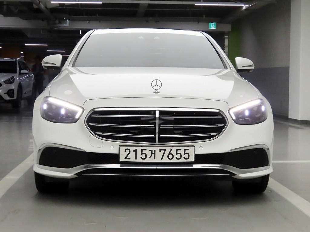 Mercedes Benz E class 2021 Blanco - Importación desde Corea - HF Imports Iquique - Foto 1