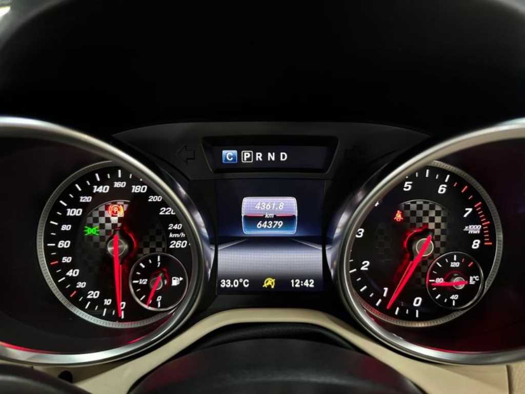 Mercedes Benz SLC Class - Vista 7