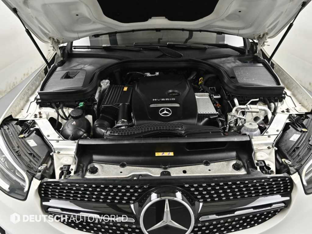 Mercedes Benz GLC Class - Vista 6