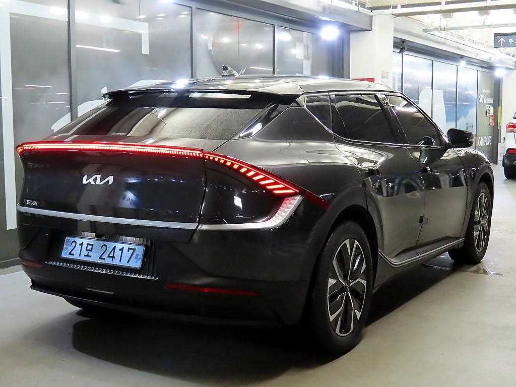 KIA EV6 - Vista 4