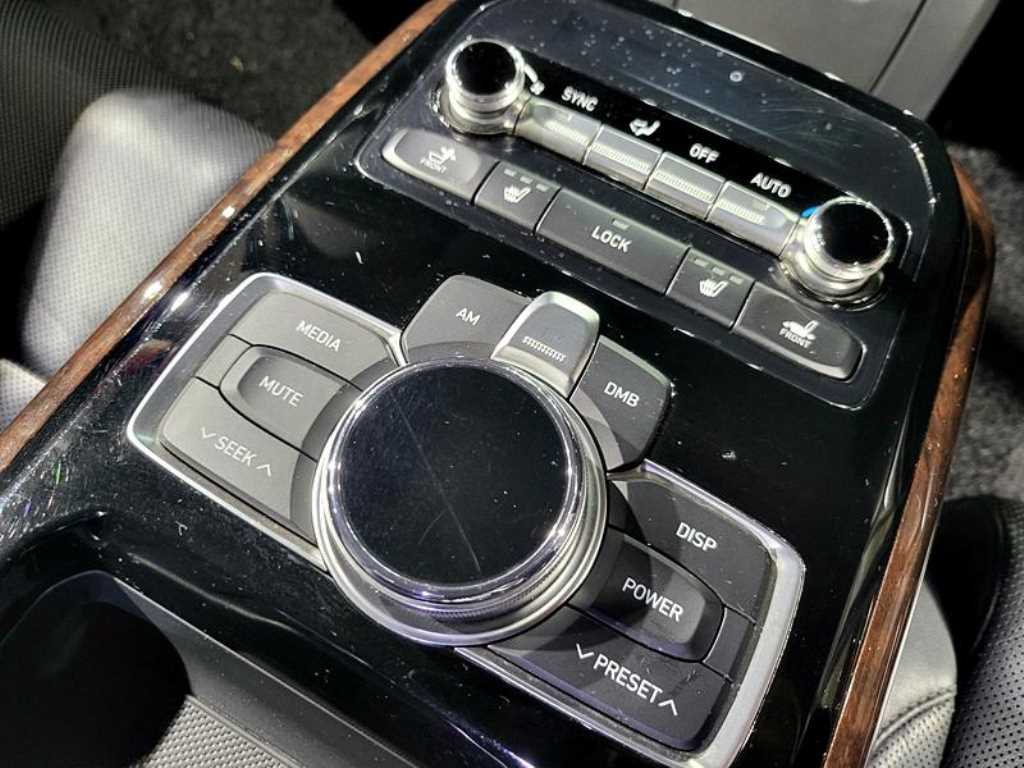 Genesis EQ900 2016 - Importación desde Corea - HF Imports Iquique - Foto 13