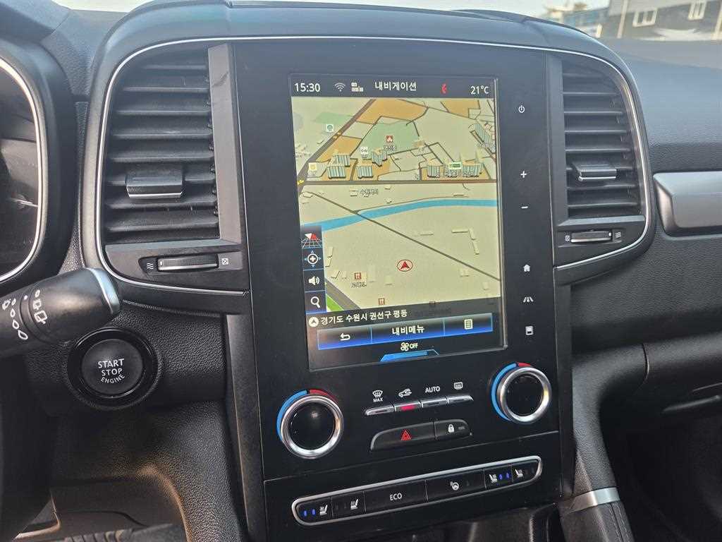 SAMSUNG QM6 - Vista 11