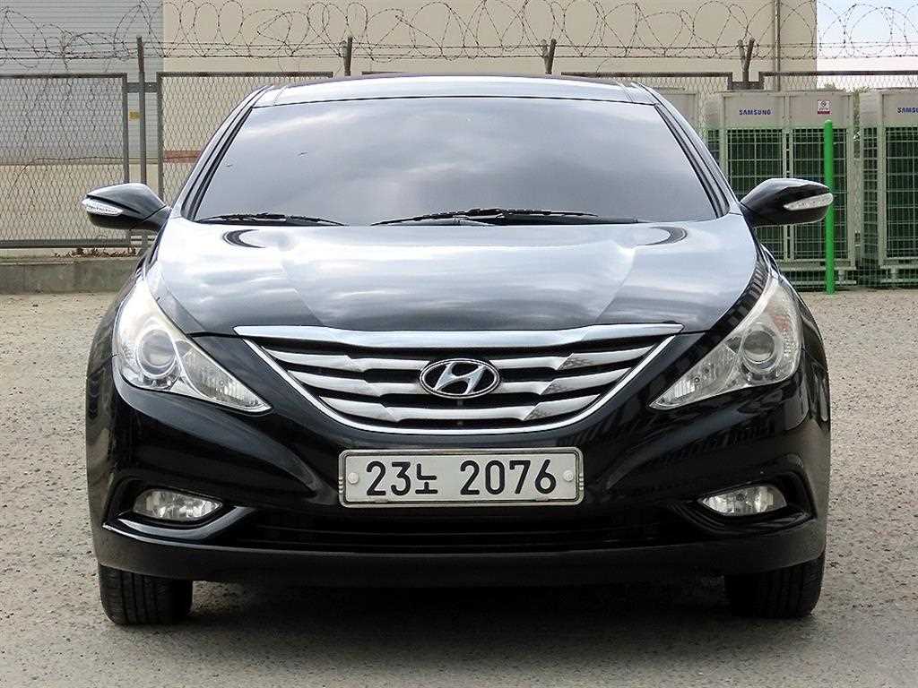 HYUNDAI Sonata 2010 Negro - Importación desde Corea - HF Imports Iquique - Foto 1