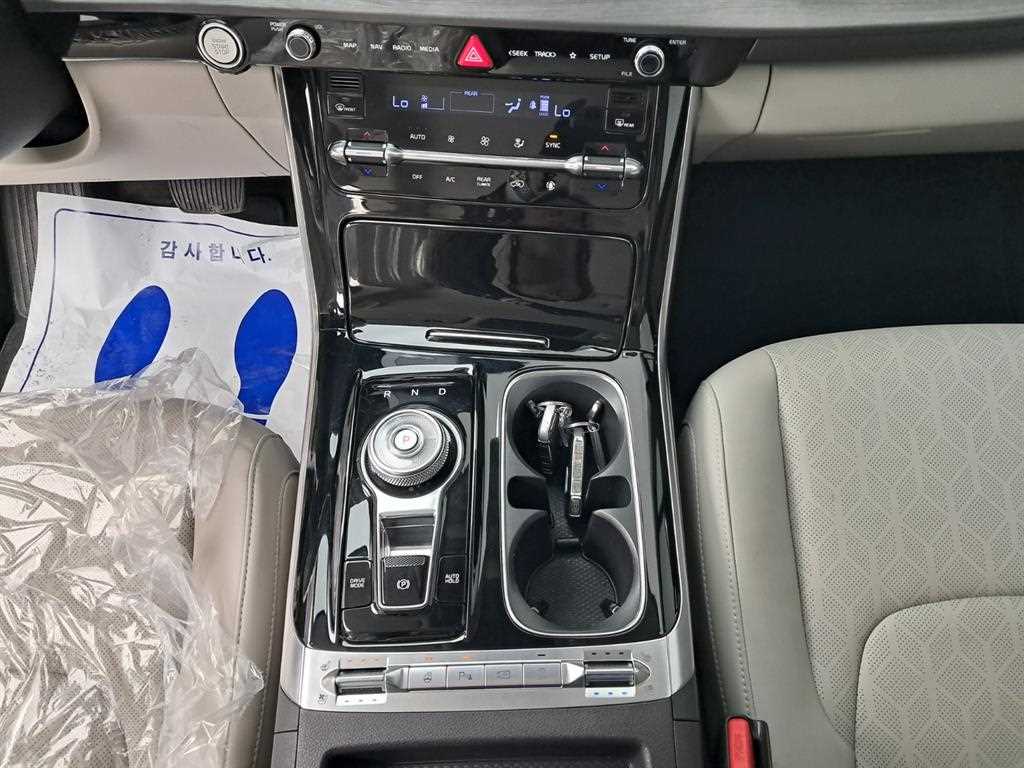 KIA Carnival 2021 Blanco - Importación desde Corea - HF Imports Iquique - Foto 14