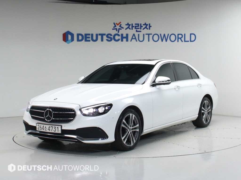 Mercedes Benz E class 2022 Negro - Importación desde Corea - HF Imports Iquique - Foto 1