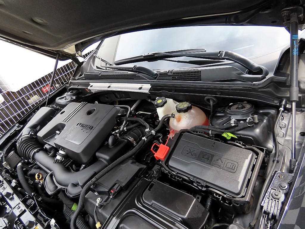 Chevrolet Malibu 2021 Negro - Importación desde Corea - HF Imports Iquique - Foto 18