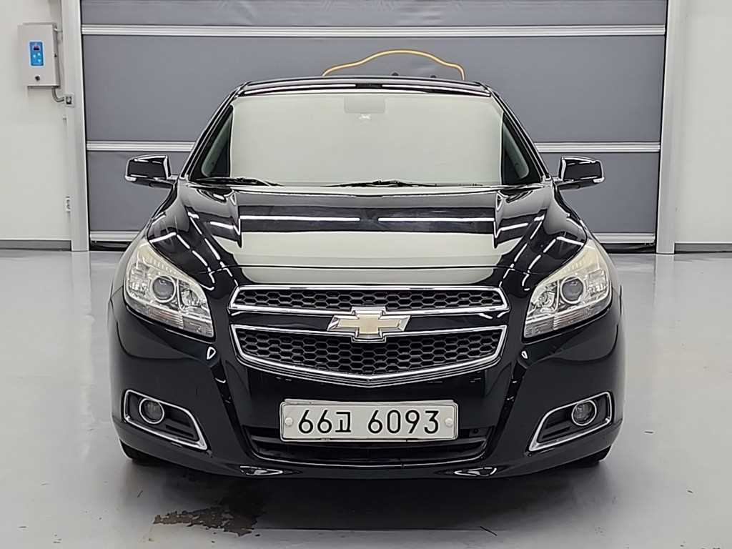 Chevrolet Malibu - Vista 2