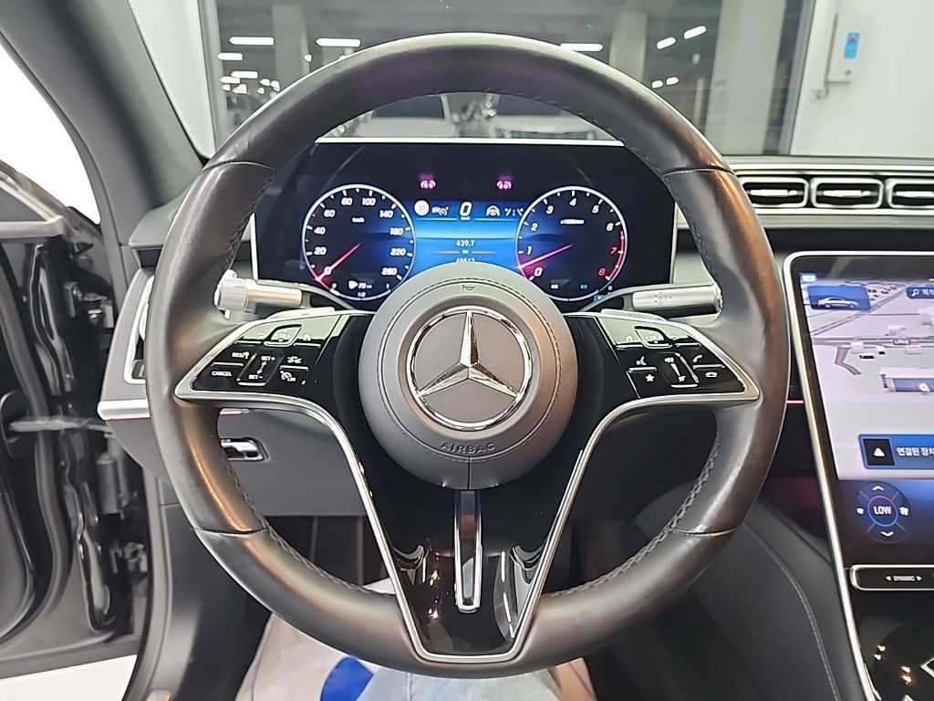 Mercedes Benz S Class - Vista 9
