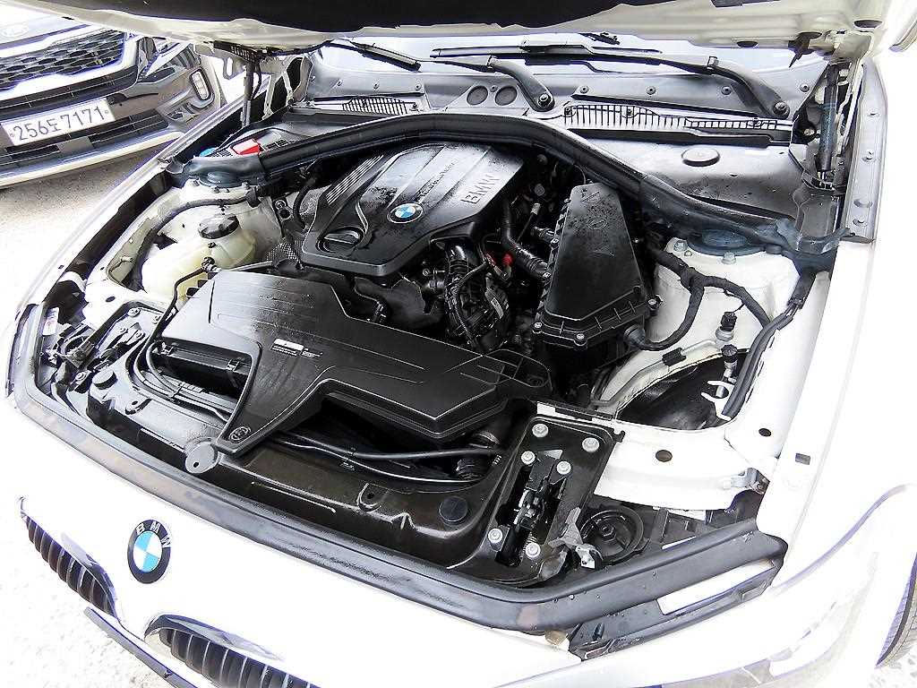 BMW 1 series 2018 Blanco - Importación desde Corea - HF Imports Iquique - Foto 17
