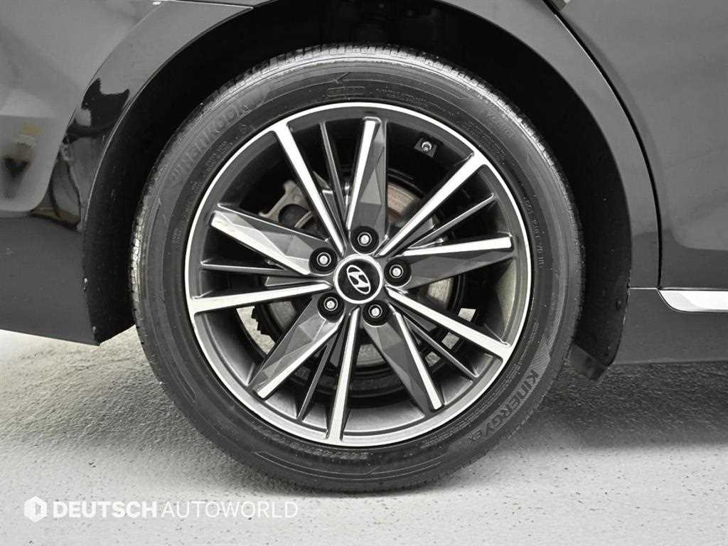 HYUNDAI Grandeur - Vista 5