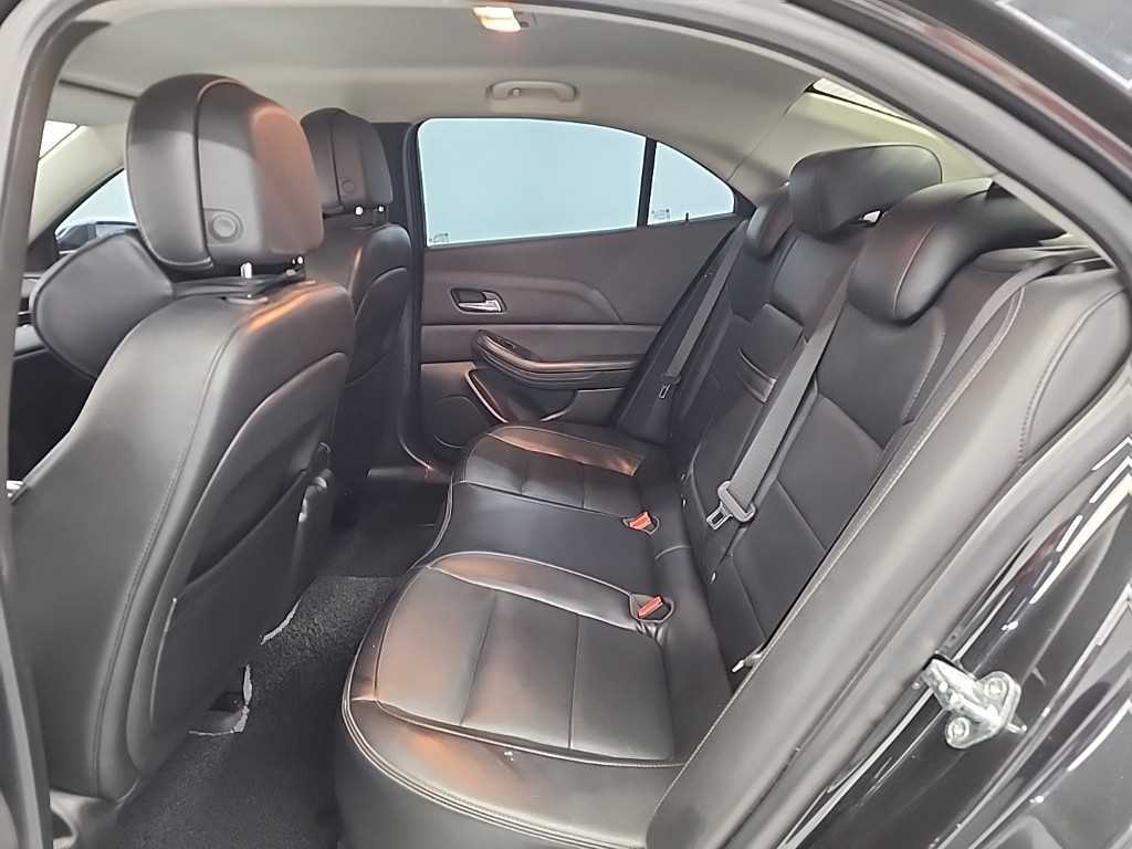 Chevrolet Malibu - Vista 12