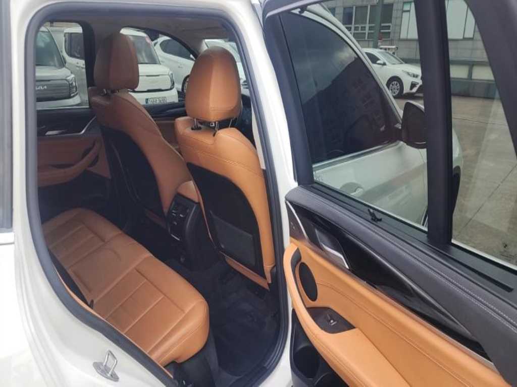 BMW X3 - Vista 11