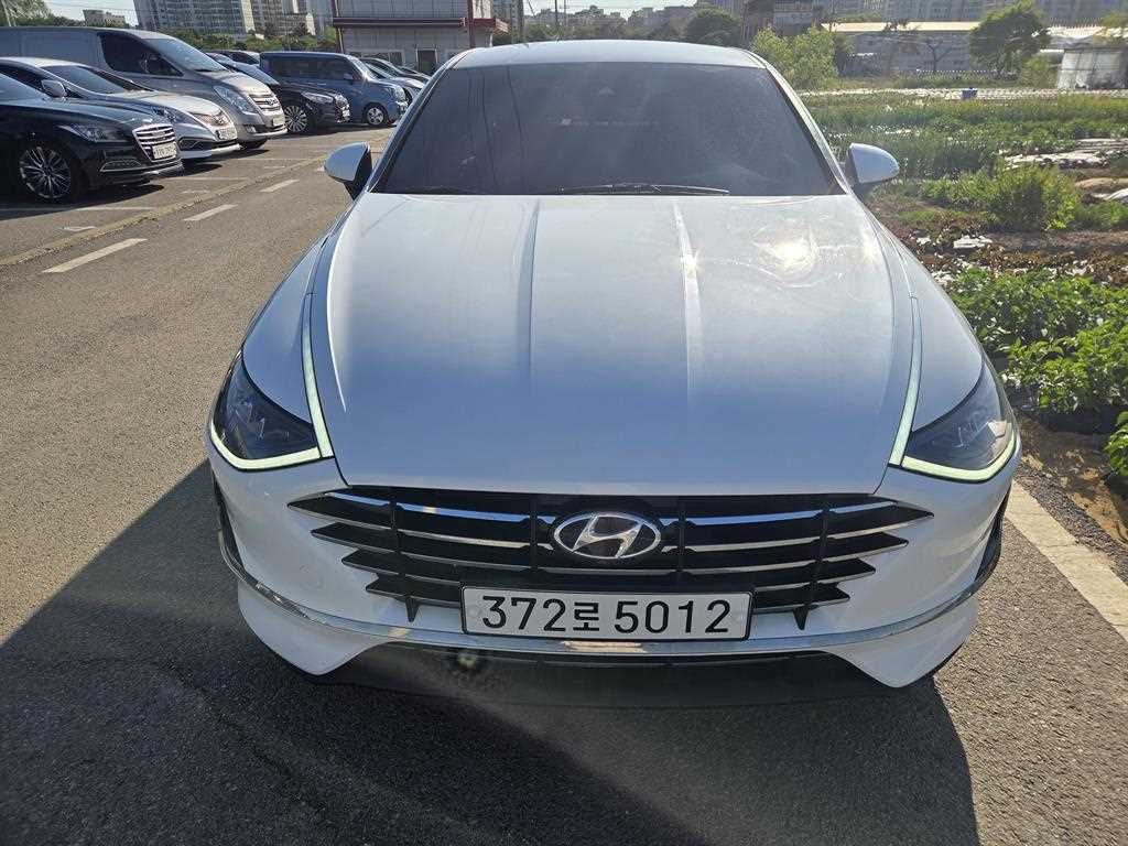 HYUNDAI Sonata 2020 Blanco - Importación desde Corea - HF Imports Iquique - Foto 1