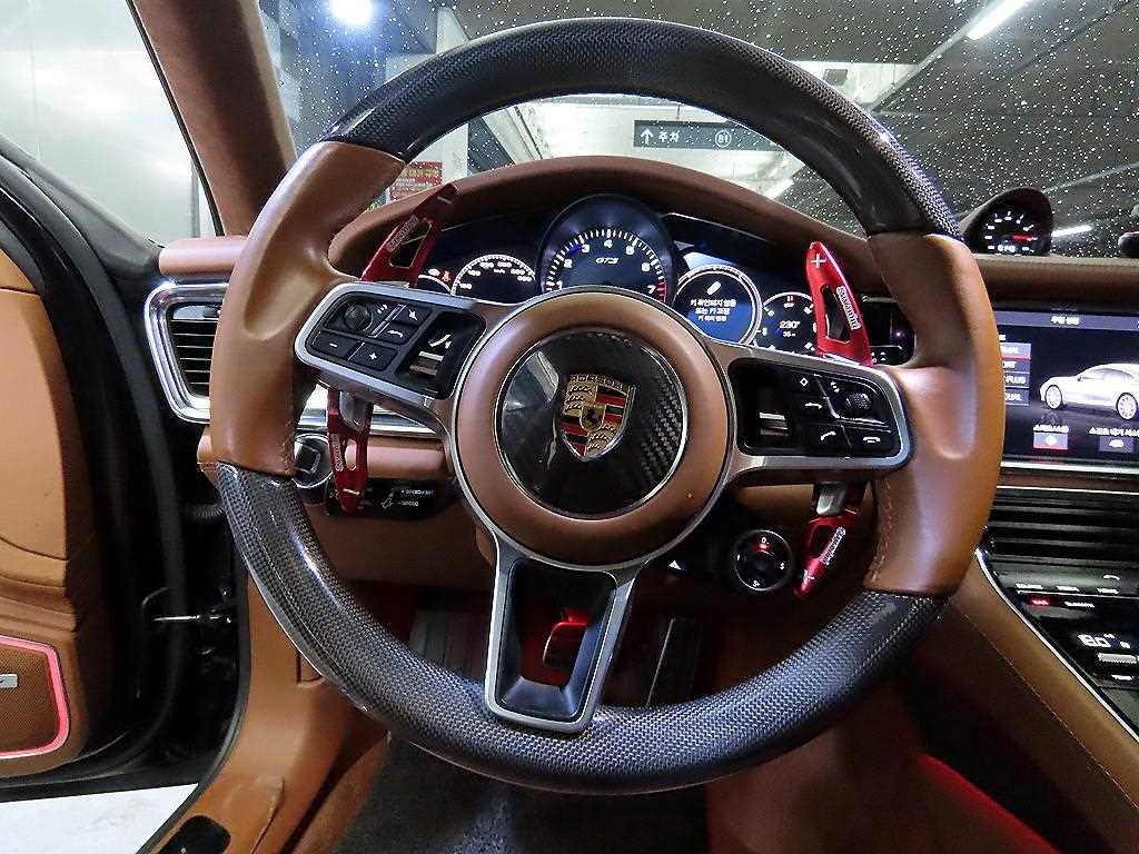 Porsche Panamera - Vista 8