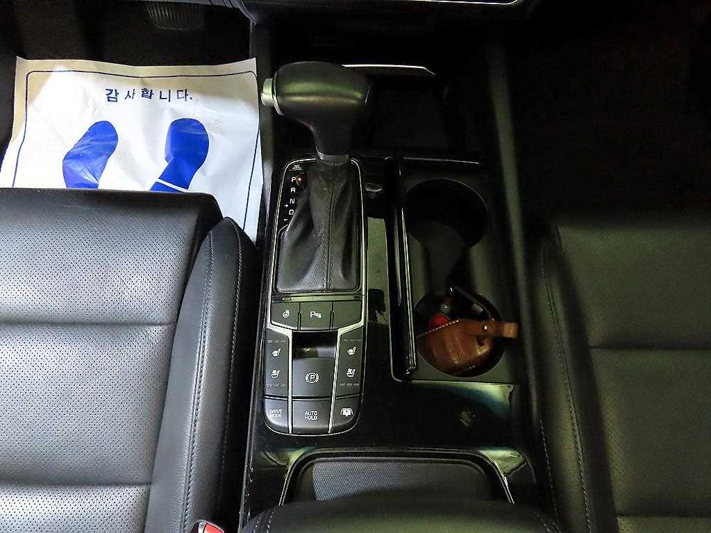 KIA K7 - Vista 12