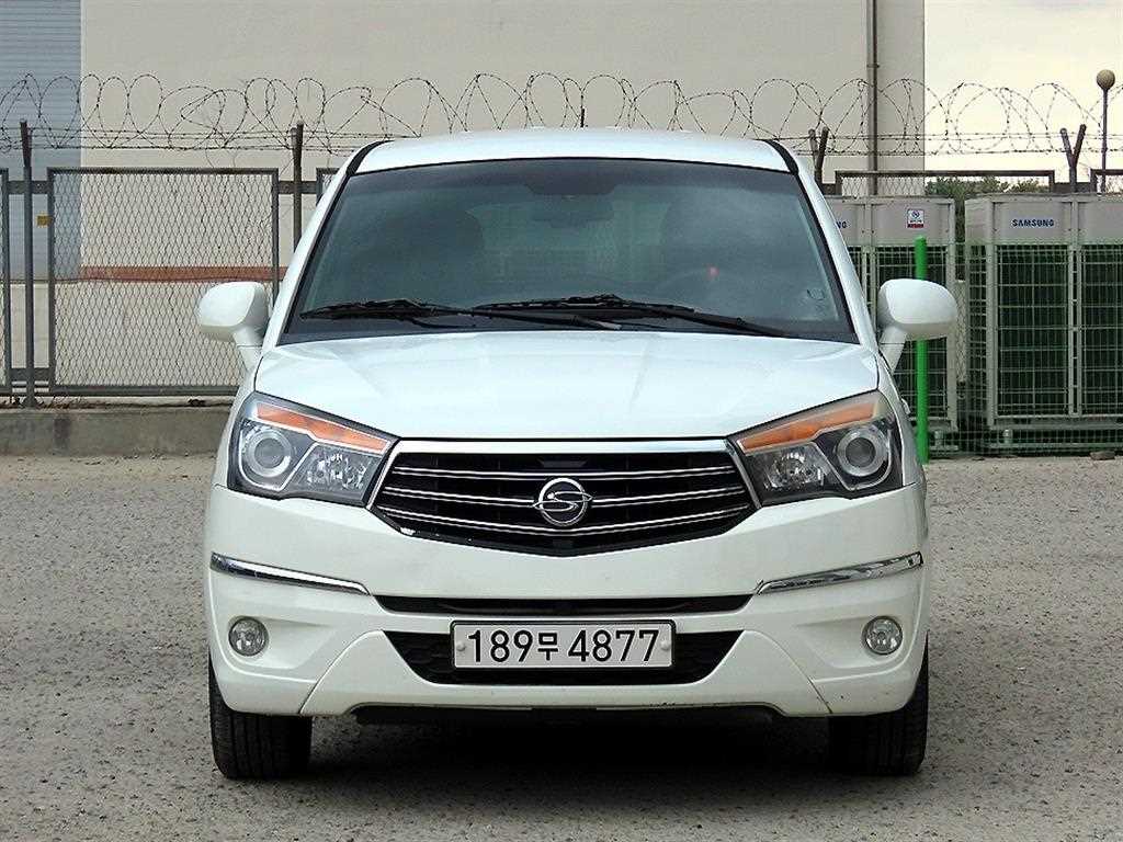 Ssangyong Korando 2015 Blanco - Importación desde Corea - HF Imports Iquique - Foto 1