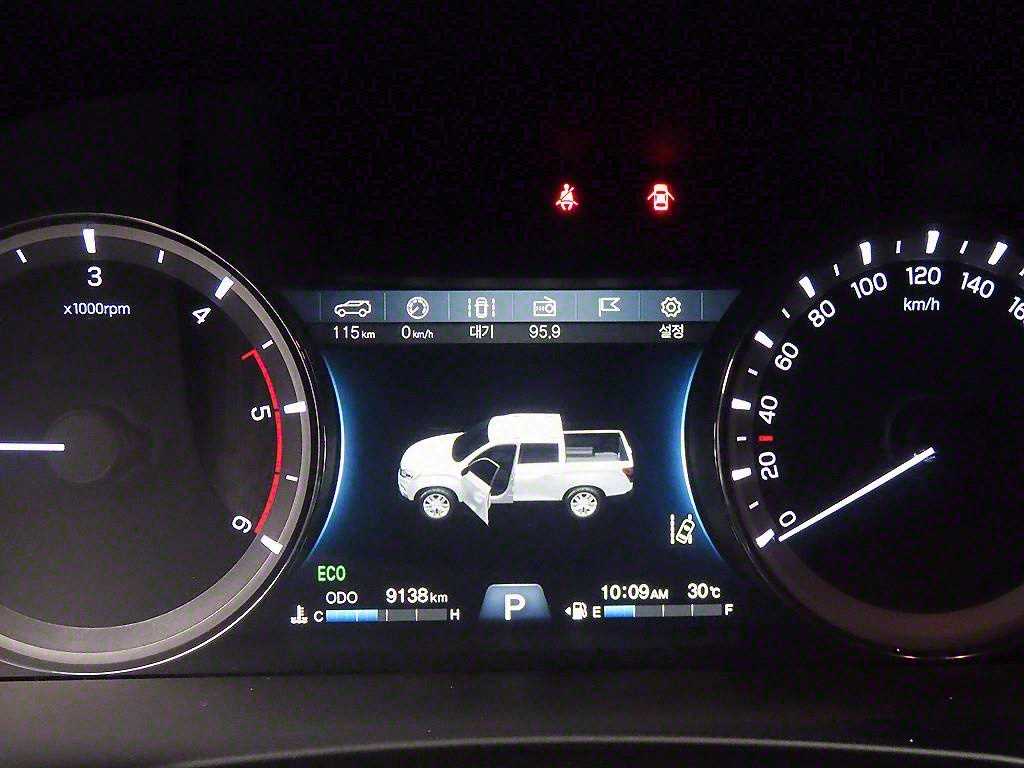 Ssangyong Rexton - Vista 8